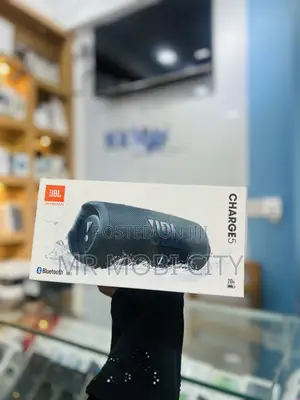 JBL Charge 5
