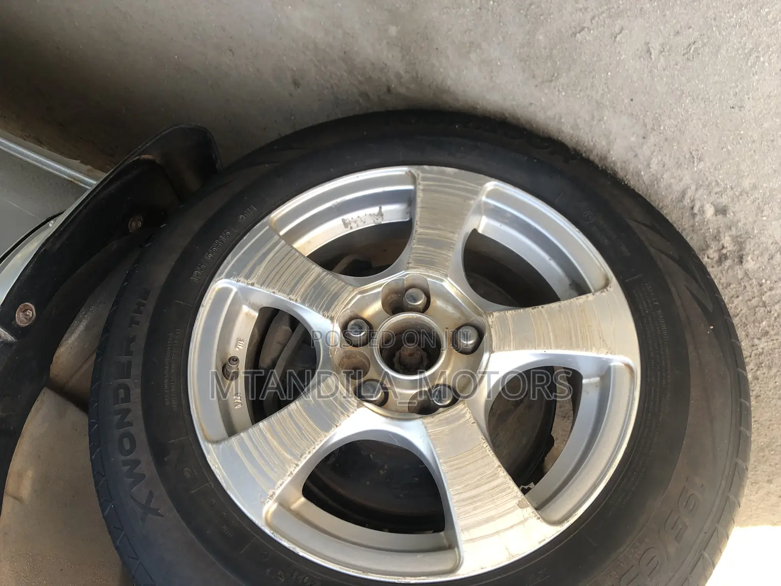 Toyota Noah 2.0 AWD (8 Seater) 2001 Silver