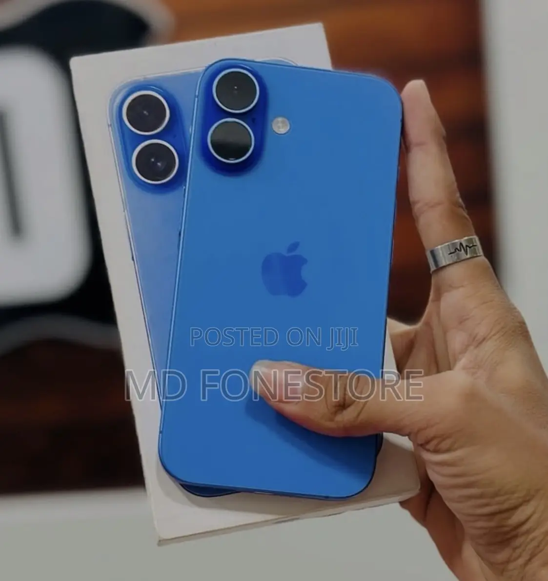 New Apple iPhone 16 256 GB Blue