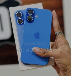 New Apple iPhone 16 256 GB Blue
