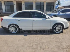 Audi A4 2004 White