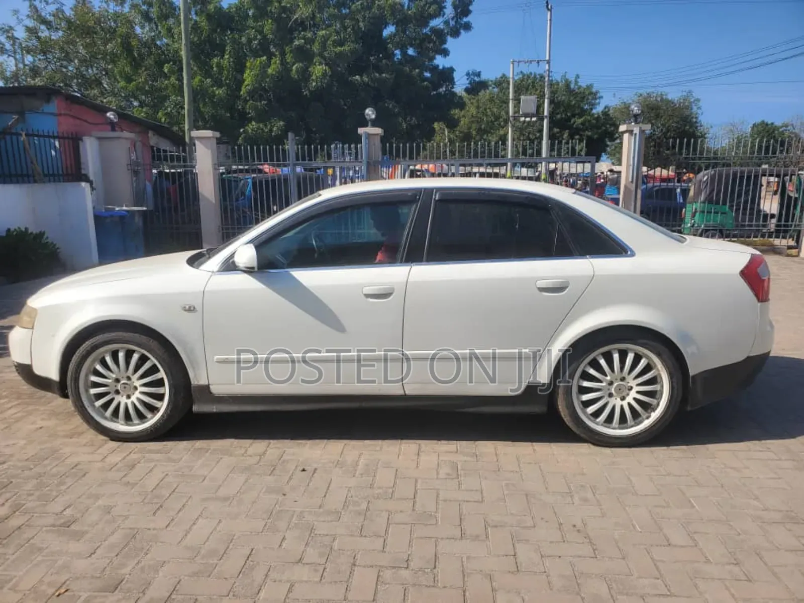 Audi A4 2004 White