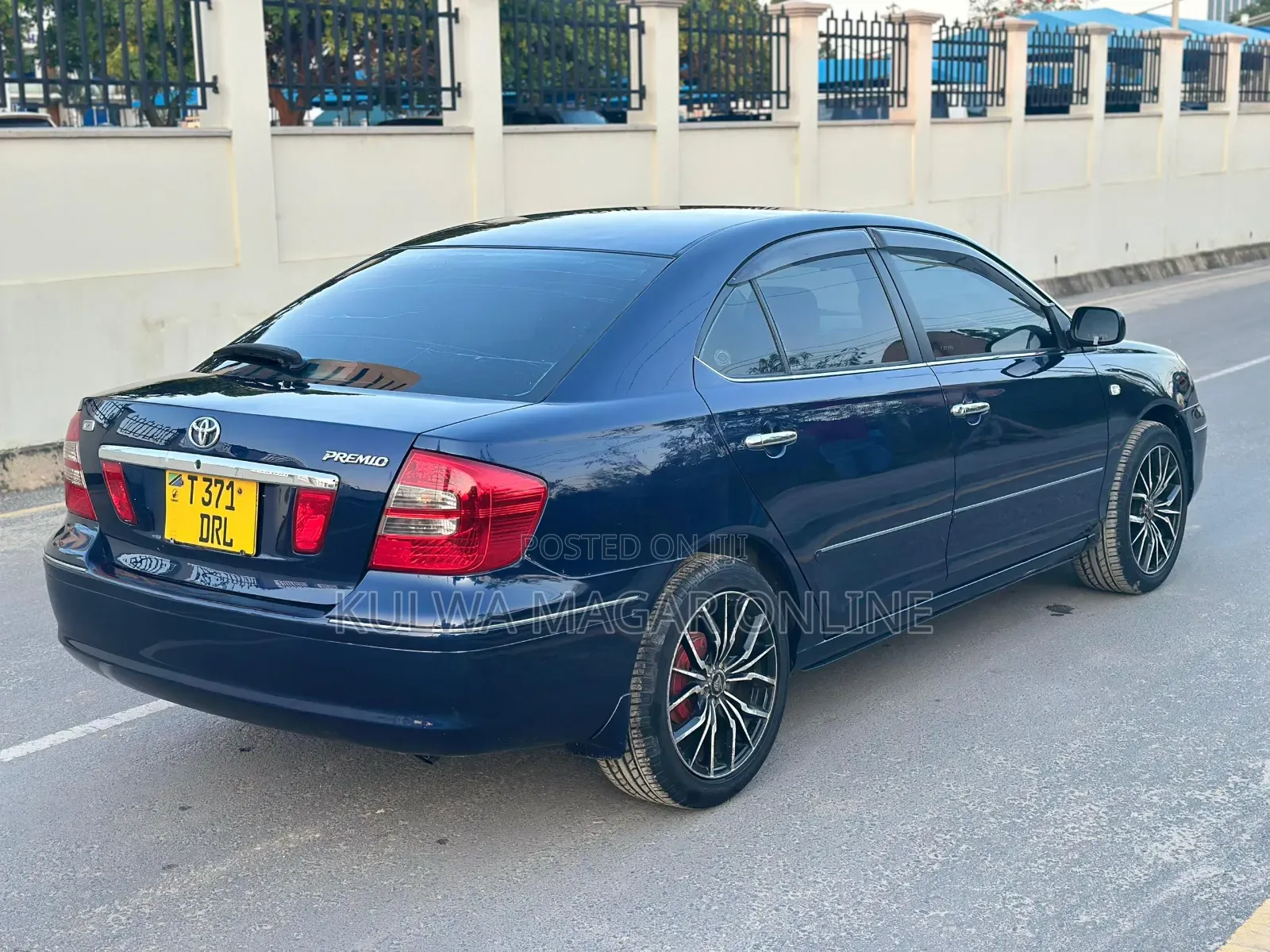 Toyota Premio 2005 Blue