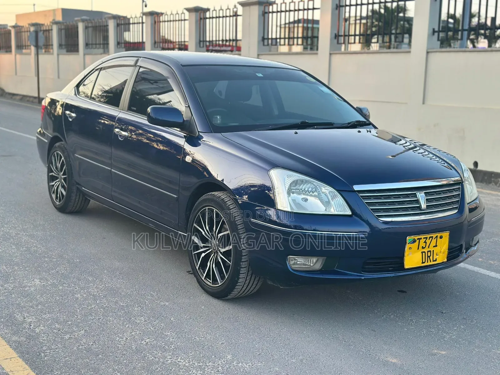 Toyota Premio 2005 Blue