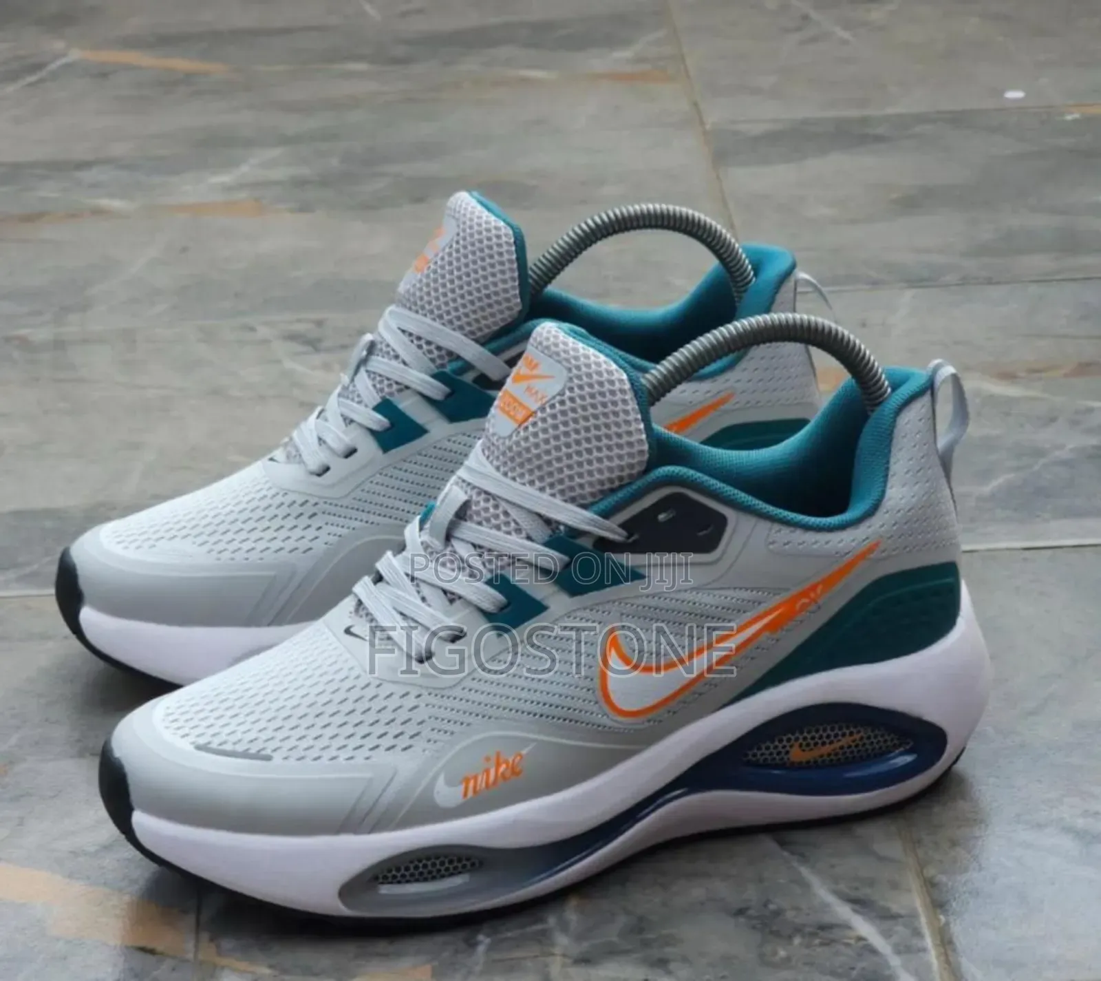 Nike Zoom Sneakers