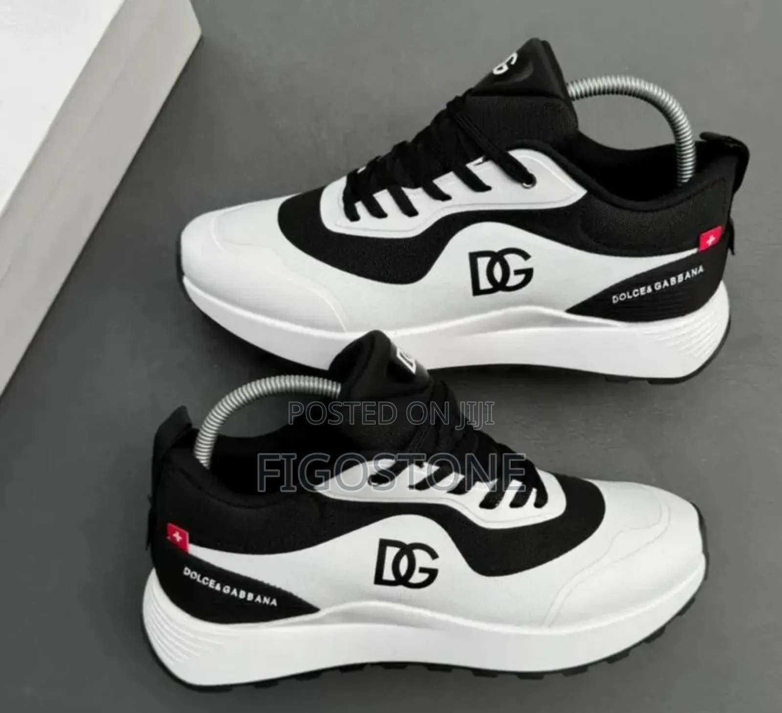 Dolce and Gabbana Dg Sneakers