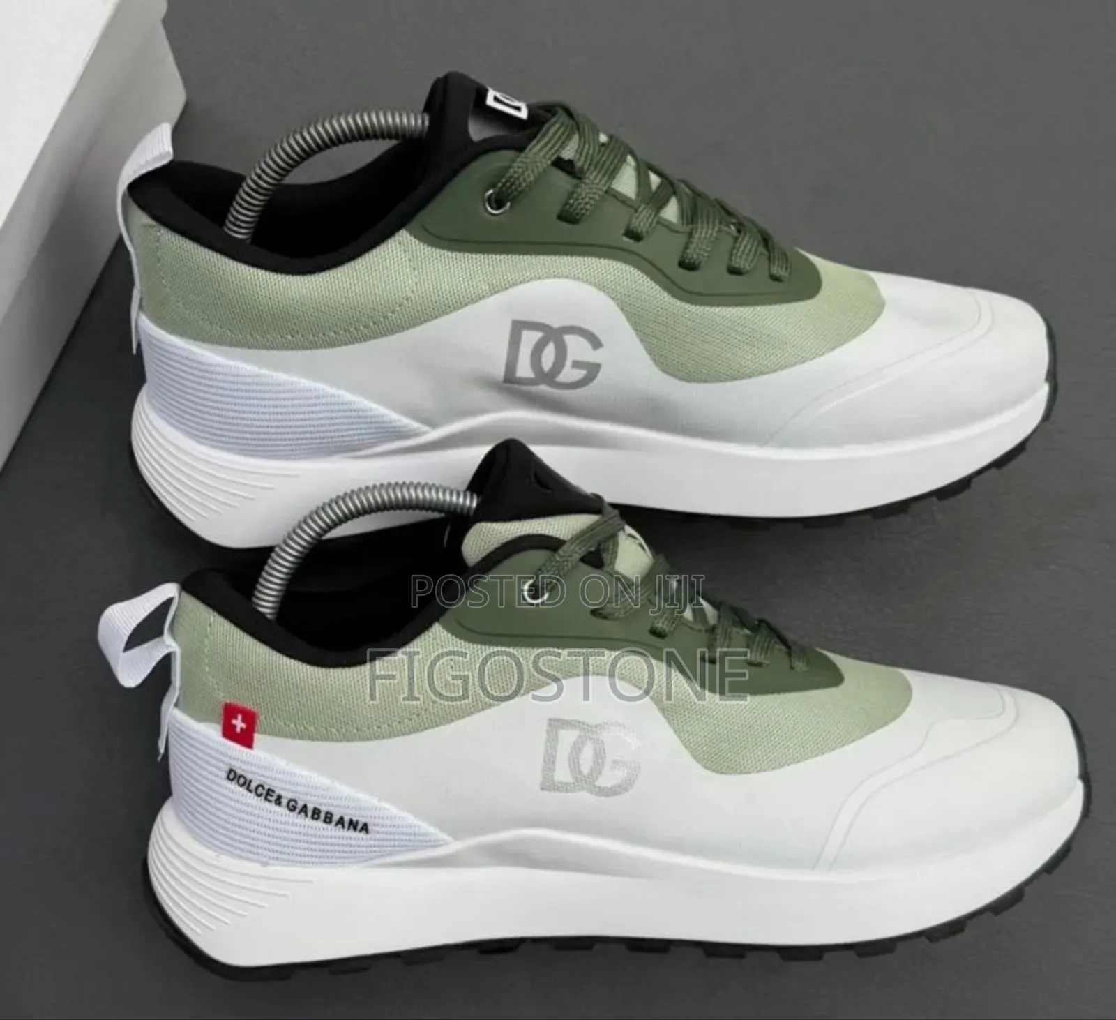 Dolce and Gabbana Dg Sneakers