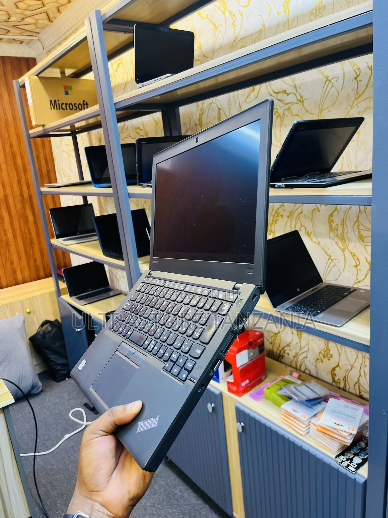 Laptop Lenovo ThinkPad X260 4GB Intel Core I5 SSD 256GB