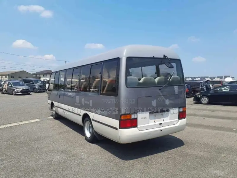 Toyota Coaster 1994 Grey