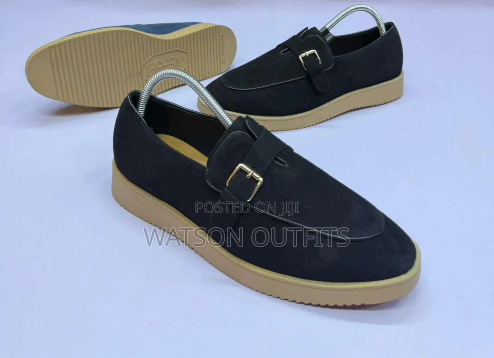 Men's Loafer Shoes or Stringless Leather Footwears Totally Smart