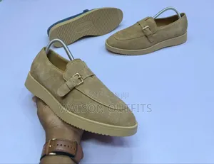 Men's Loafer Shoes or Stringless Leather Footwears Totally Smart