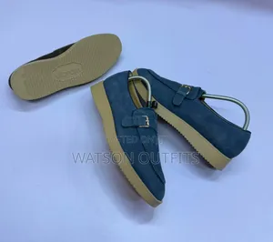 Men's Loafer Shoes or Stringless Leather Footwears Totally Smart
