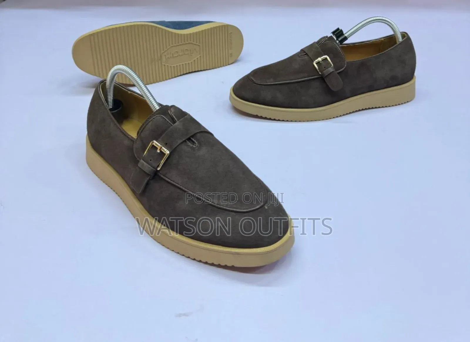 Men's Loafer Shoes or Stringless Leather Footwears Totally Smart