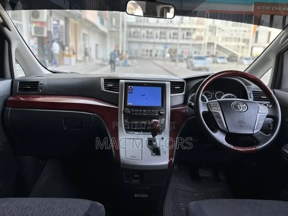 Toyota Alphard 2010 Black