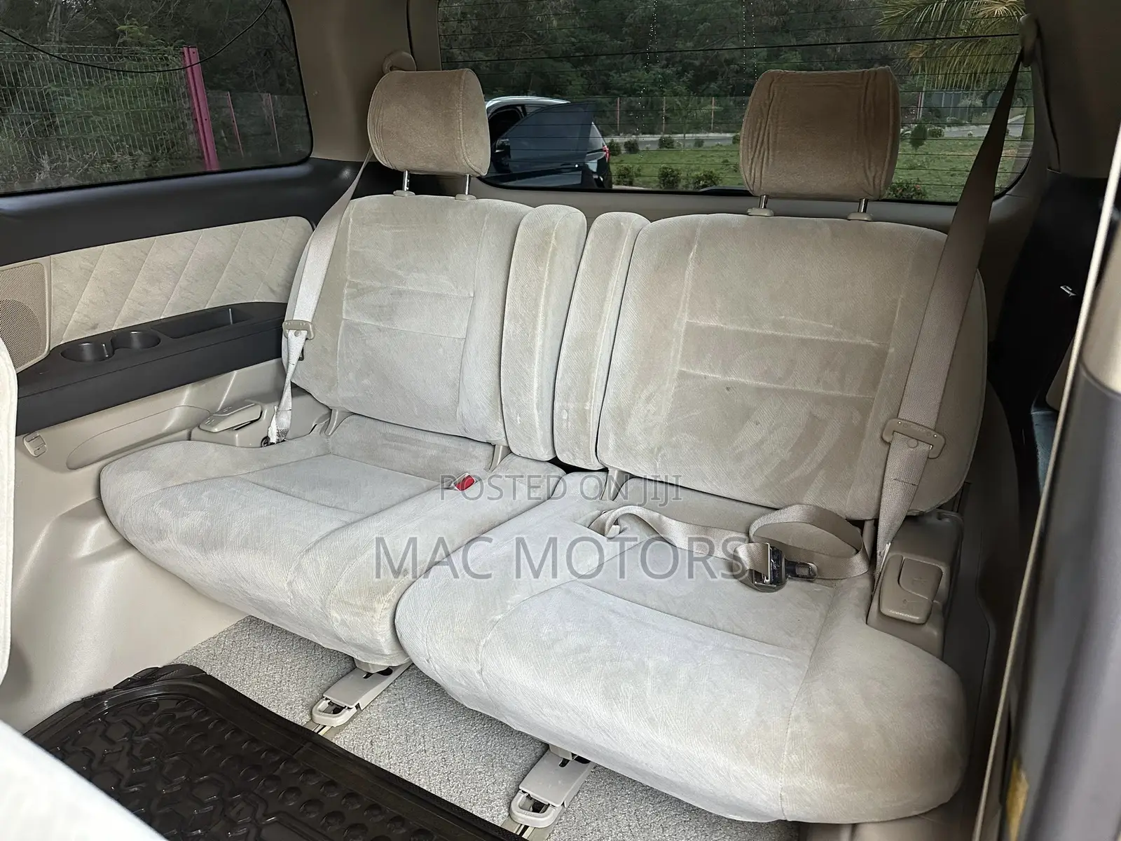 Toyota Alphard 2.4 Petrol FWD 2005 Black