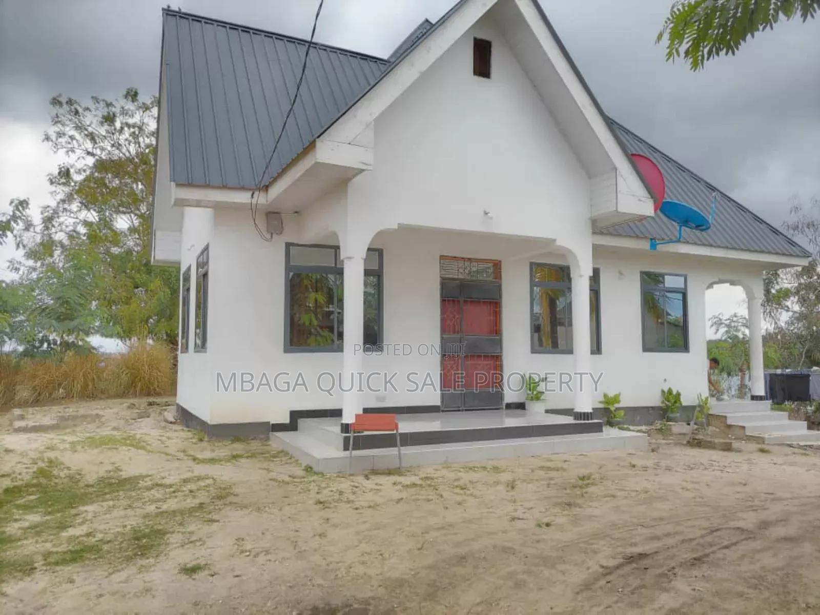 3bdrm House in Goba for sale