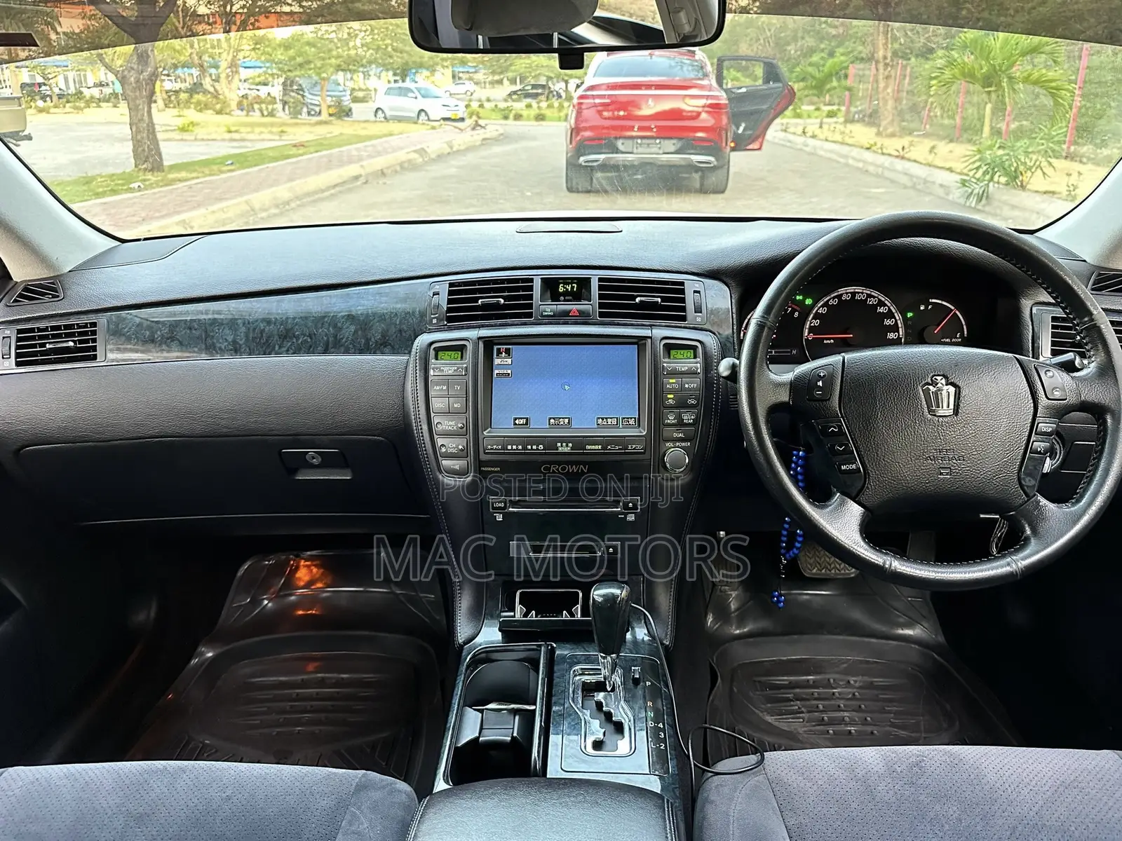 Toyota Crown 2005 White