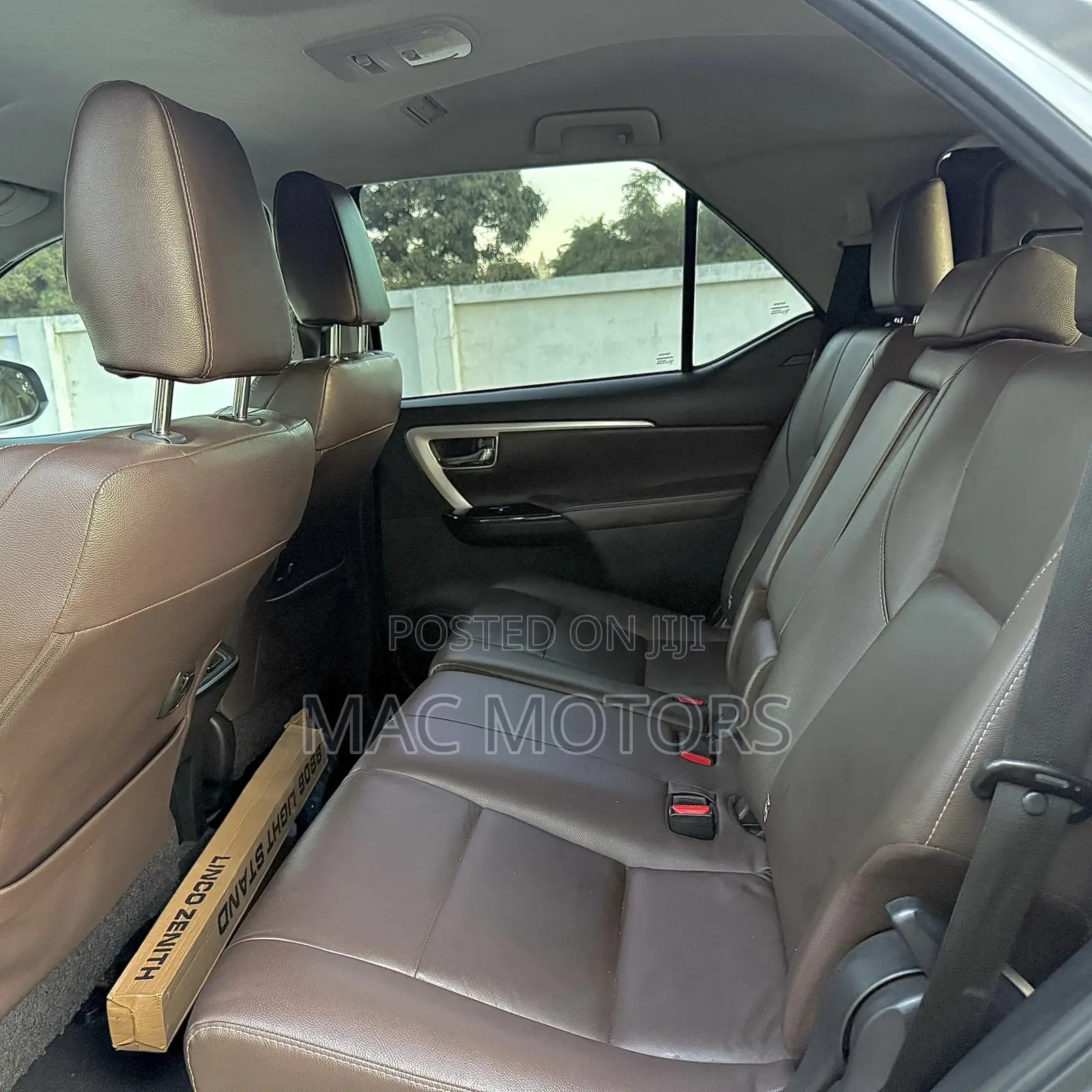 Toyota Fortuner 2019 Silver