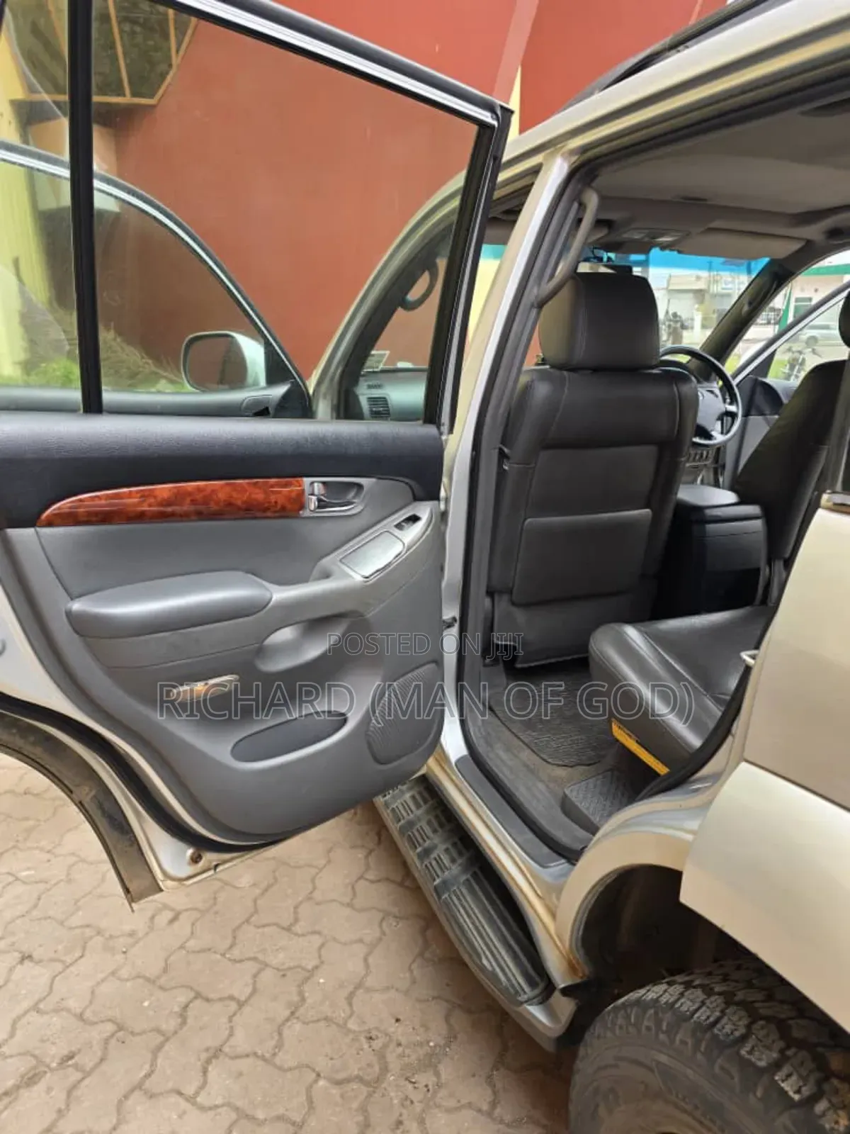 Toyota Land Cruiser Prado 2005 Silver