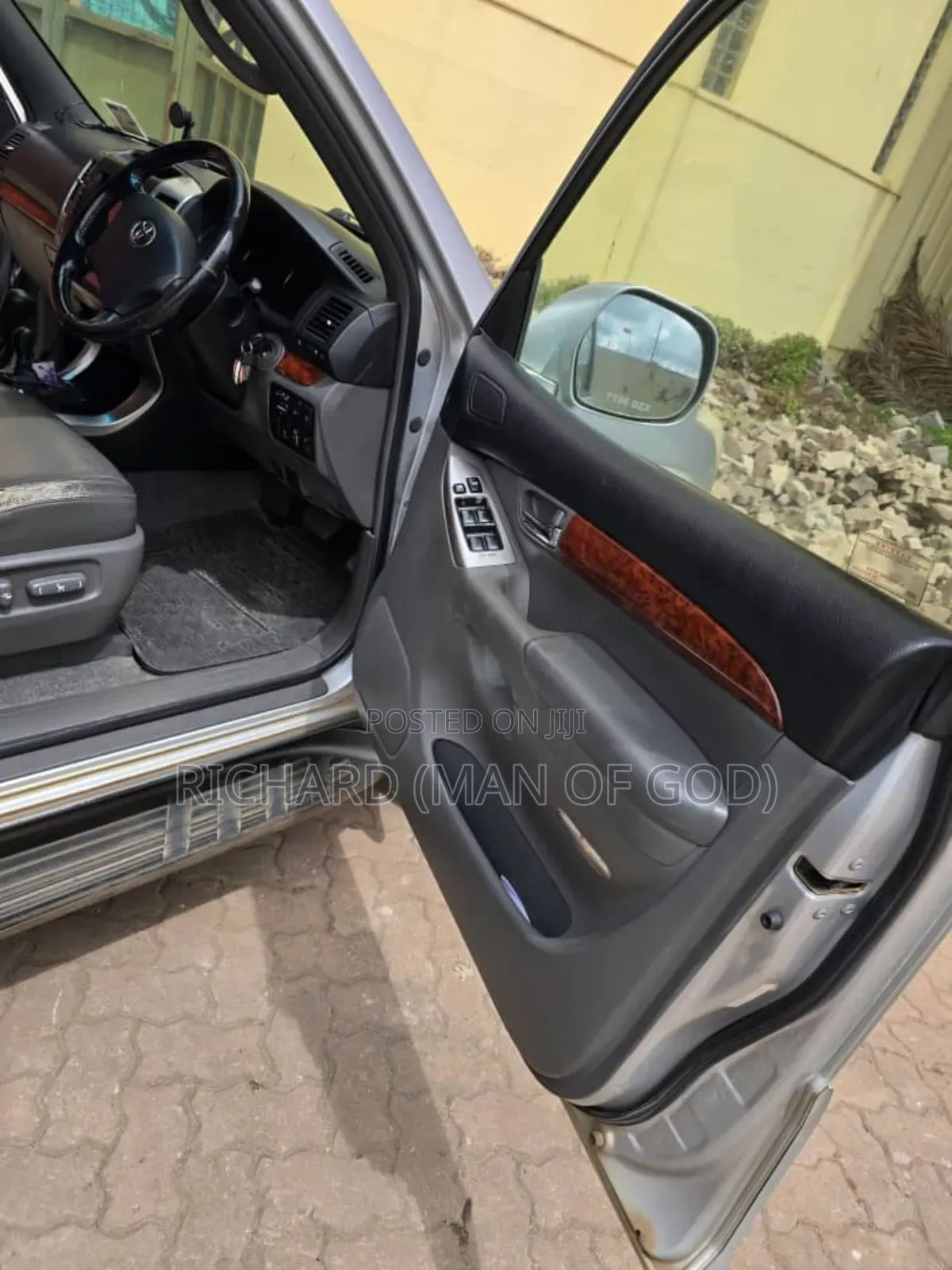 Toyota Land Cruiser Prado 2005 Silver