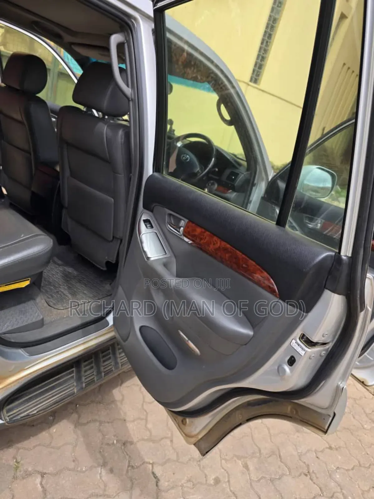 Toyota Land Cruiser Prado 2005 Silver