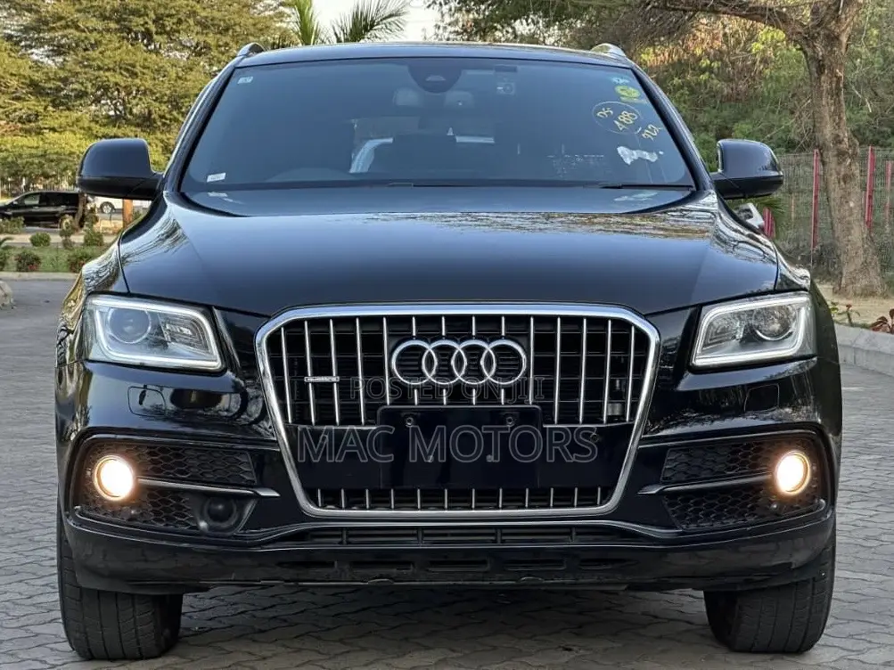 Audi Q5 2015 Black