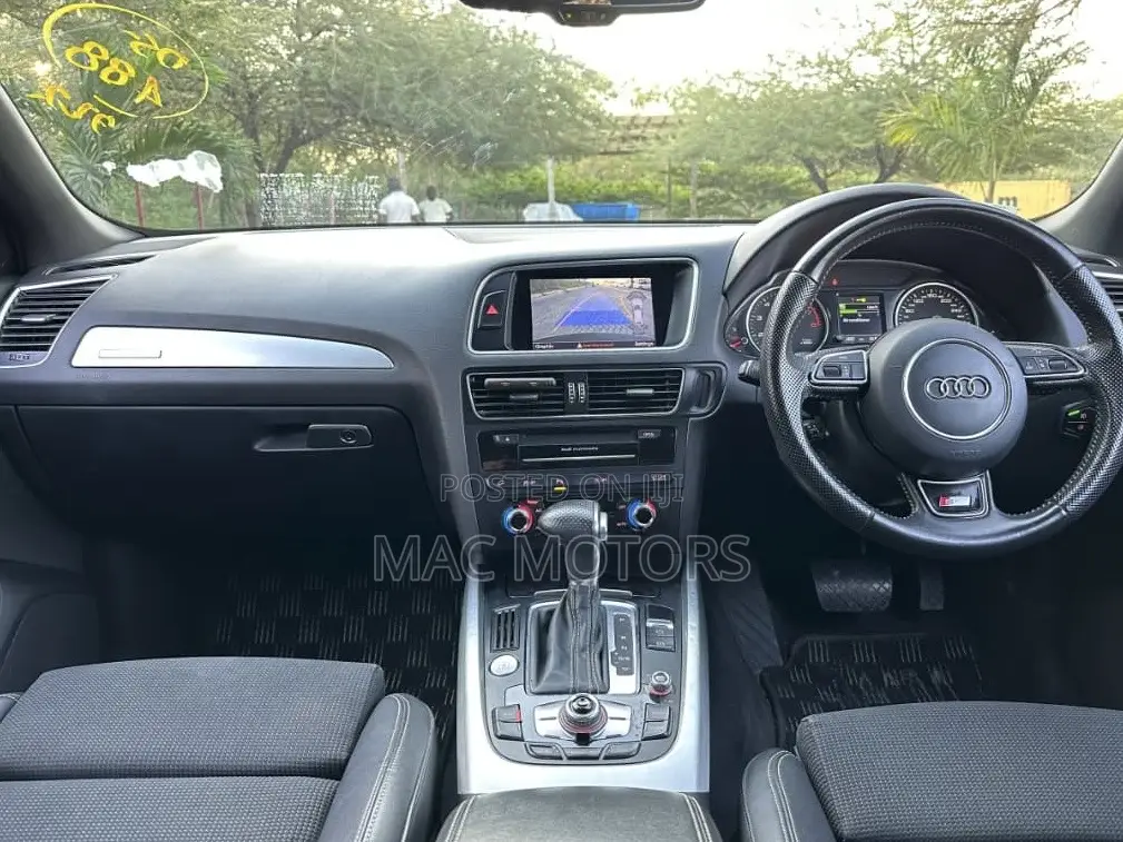 Audi Q5 2015 Black