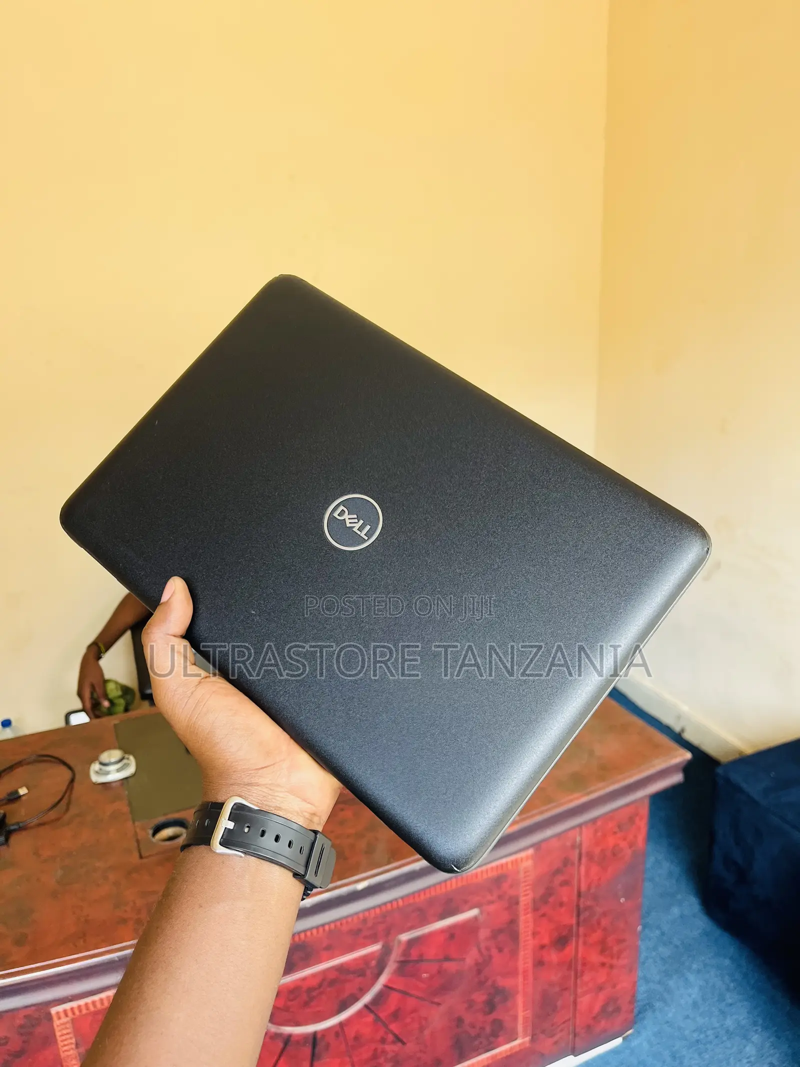 New Laptop Dell Latitude 11 3190 4GB Intel Pentium SSD 128GB