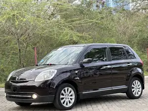 Mazda Verisa 2008 Maroon