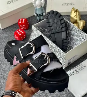 McQueen Sandals Za Kiume