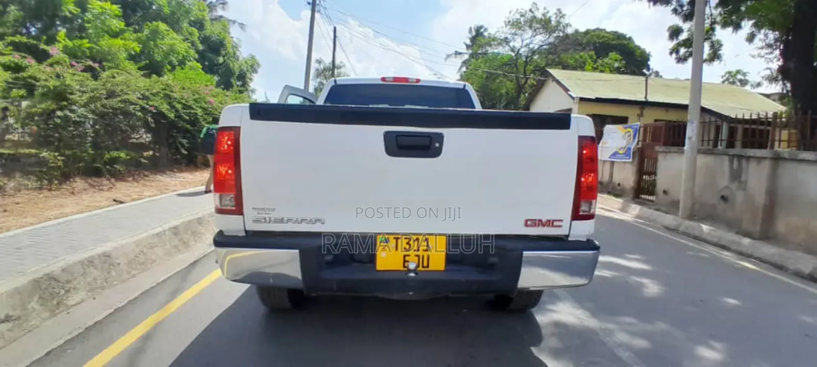 GMC Sierra 2006 White