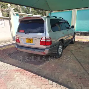 Toyota Land Cruiser Prado 2.7 16V 5dr 2000 Silver
