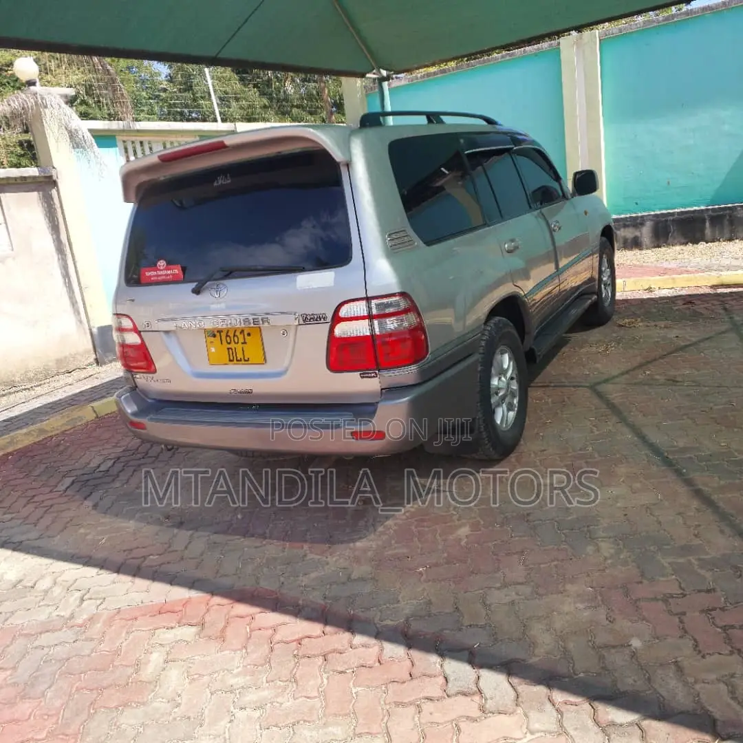 Toyota Land Cruiser Prado 2.7 16V 5dr 2000 Silver