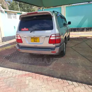 Toyota Land Cruiser Prado 2.7 16V 5dr 2000 Silver
