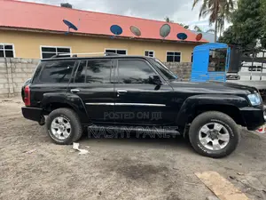 Nissan Patrol 4.8 GRX Tiptronic 2007 Black