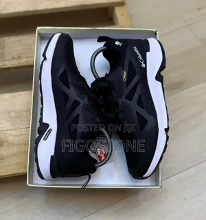 Columbia Sneakers