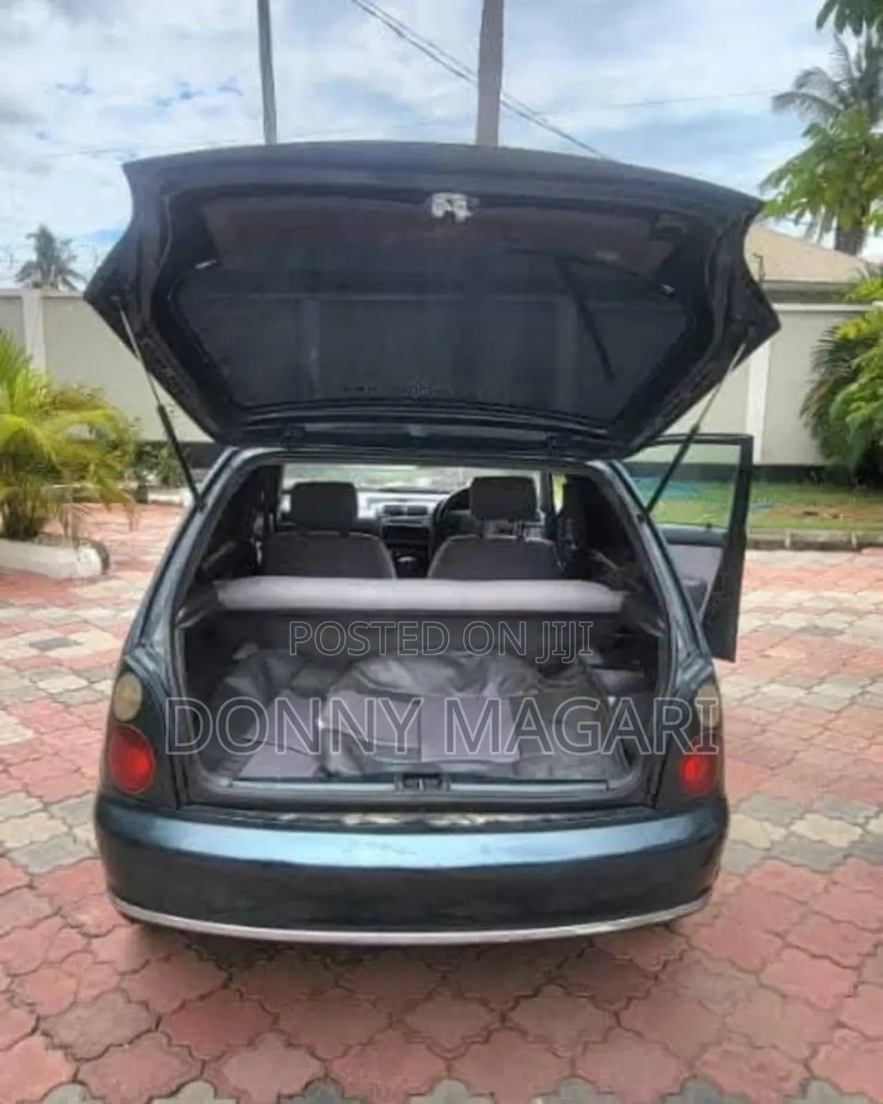 Toyota Starlet 2000 Green