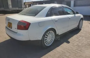 Audi A4 2004 White