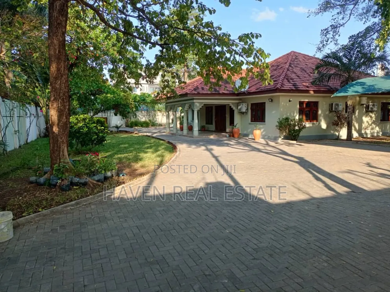 5bdrm House in Oyster Bay for rent