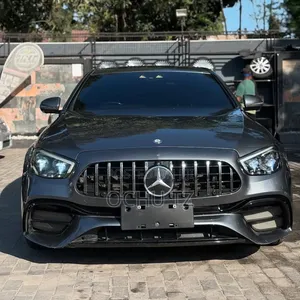 Mercedes-Benz E200 2017 Gray