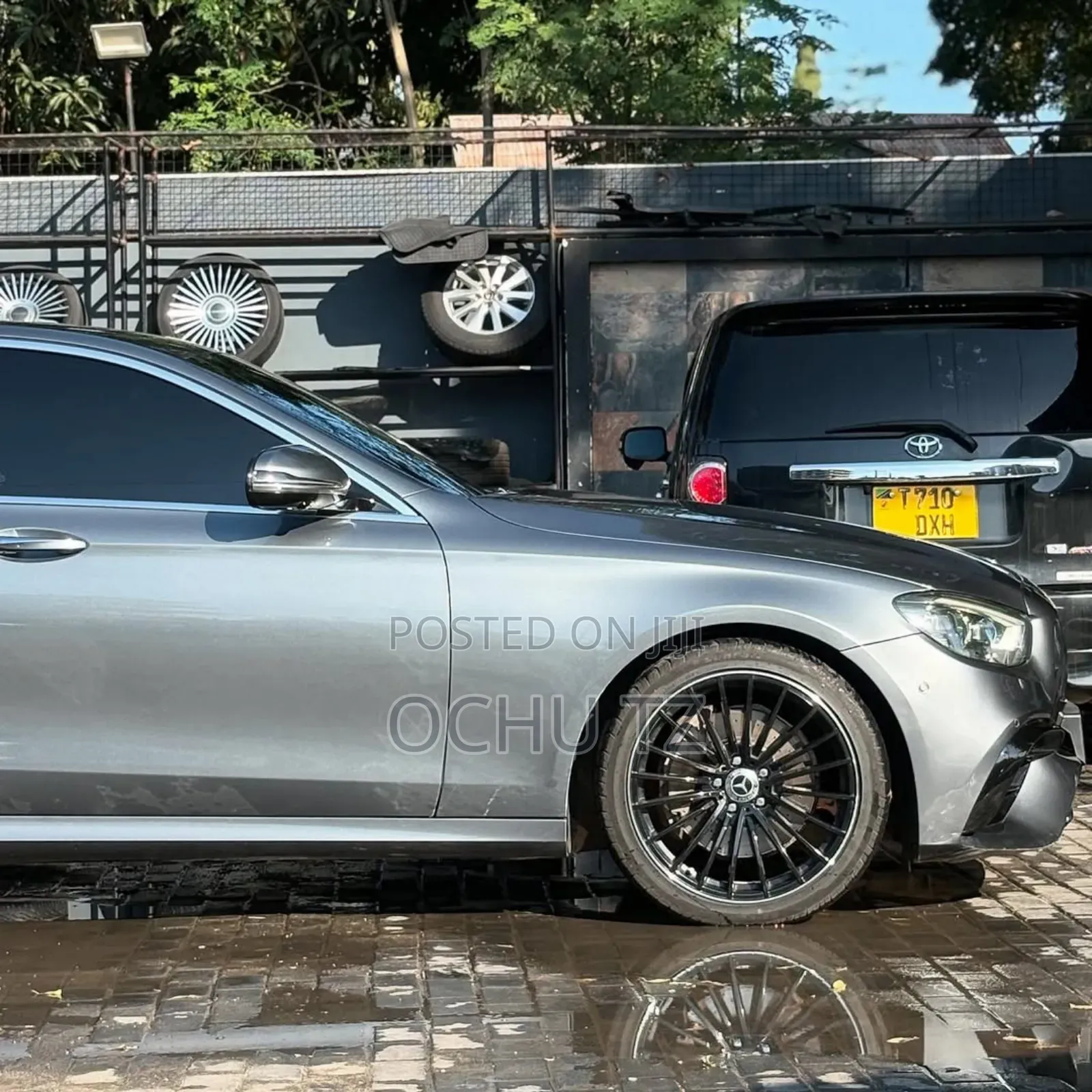 Mercedes-Benz E200 2017 Gray