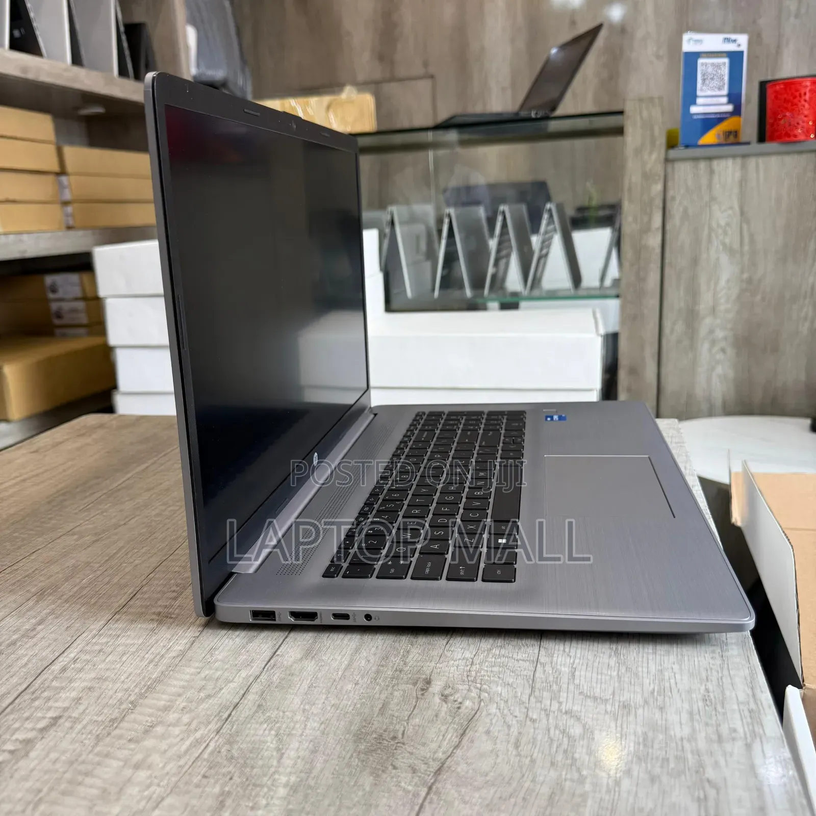 Laptop HP ProBook 470 16GB Intel Core I7 SSD 512GB