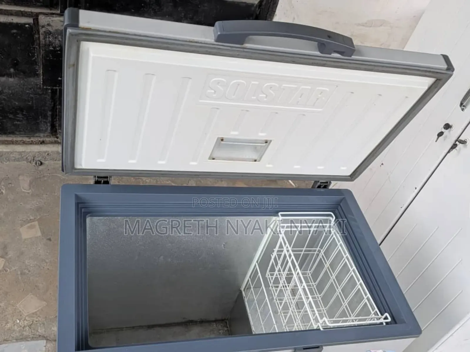 Freezer Kampuni Ya Solar Star Inauzwa Liter 200