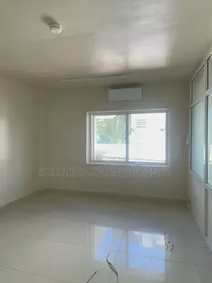 15bdrm House in Oyster Bay for rent