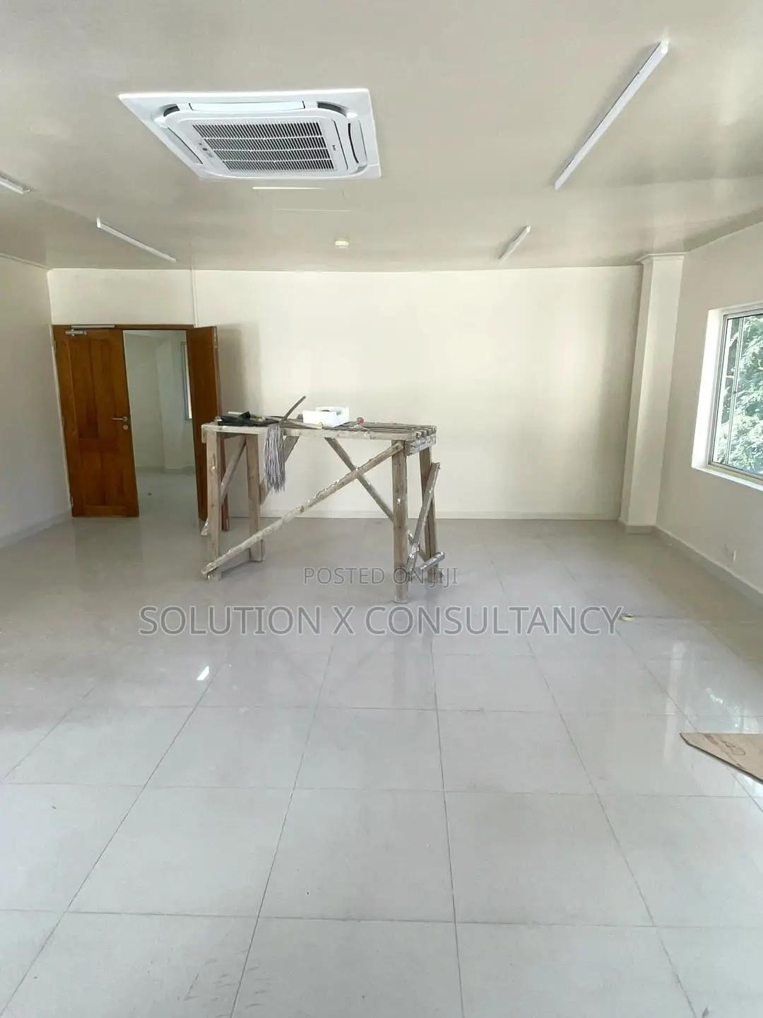 15bdrm House in Oyster Bay for rent