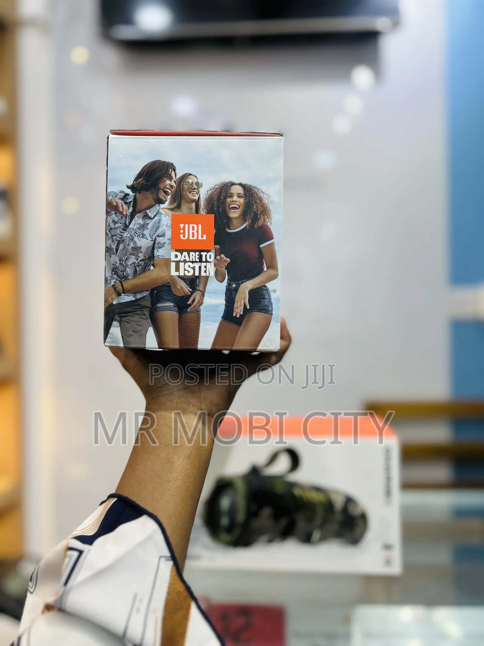 JBL Charge 6