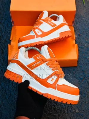 Men's Shoe Sneakers or Raba Classic Na Smart Za Louis Vuitton
