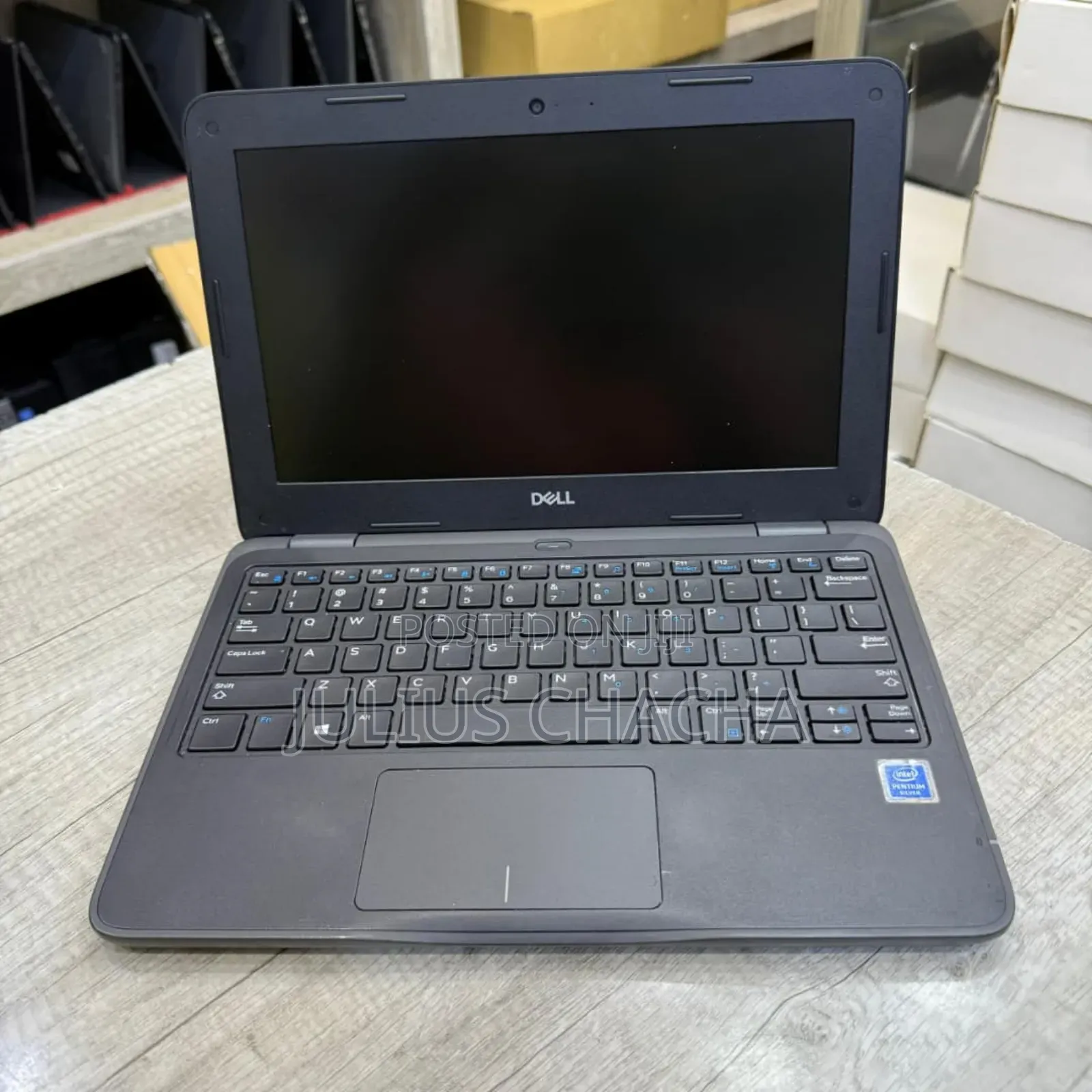 Laptop Dell Latitude 3189 4GB Intel Pentium SSD 128GB