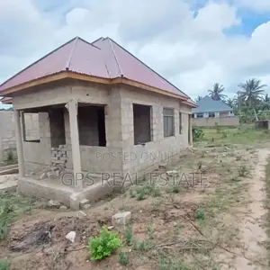 3bdrm Maisonette in Mbezi Makabe, Kinondoni for sale