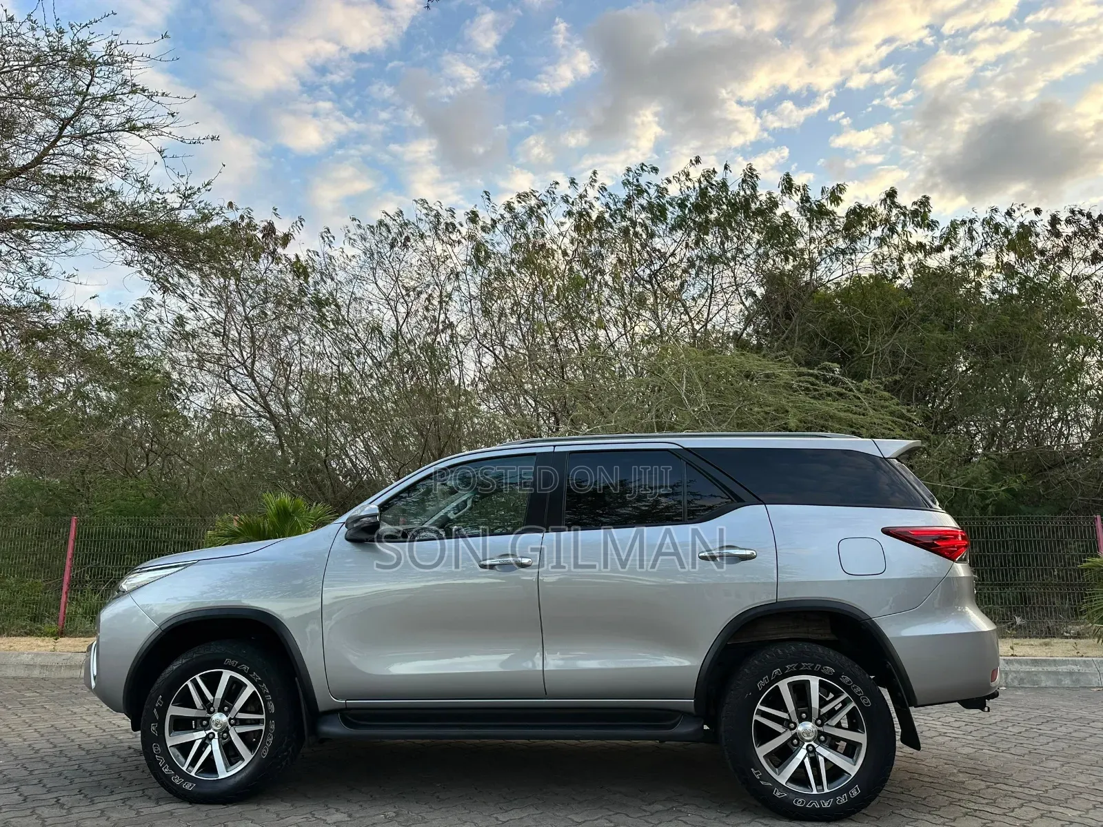 Toyota Fortuner 2019 Silver